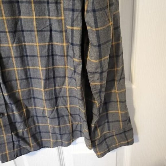 Banana Republic Men's Tailored Slim Fit Button Down Long Sleeve Shirt, Size XL - Picture 5 of 6